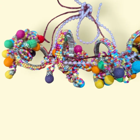 Colorful Beaded Napkin Rings Set - Picture 4 of 4